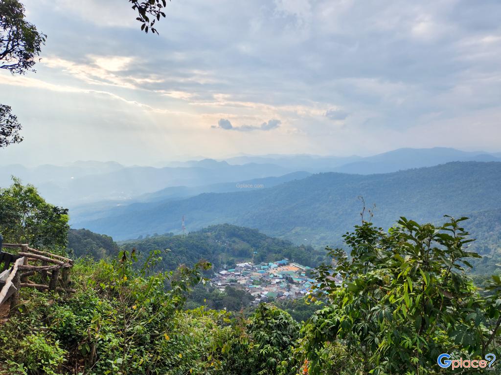 素贴山培山观景点