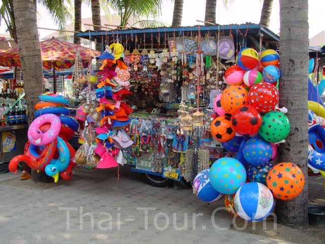 a typical shop, rarely found in any place, but Bang Saen Beach.