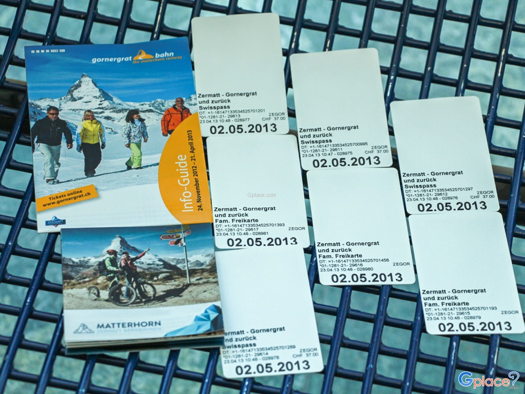 ตั๋วของผมและทีมงาน... 7 คน
ออกตั๋วตามวันที่หมดใน Swiss Pass (ผมเดาว่าน่าจะใช้ขึ้นลงได้หลายรอบ)