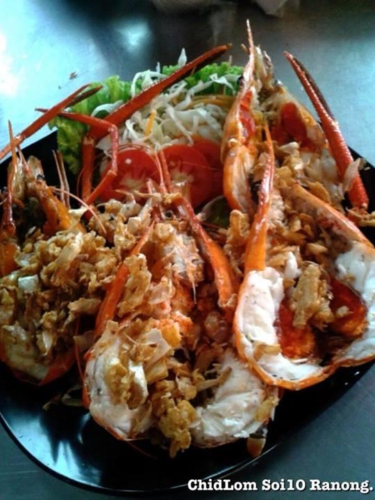 กุ้งแม่น้ำทอดกระเทียม