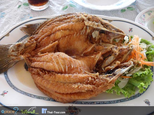 ปลากระพงทอดน้ำปลา
