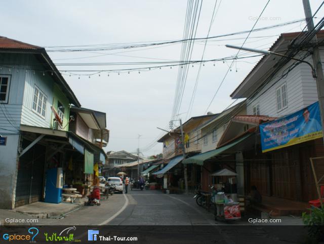 ซอยอ่างศิลาตลาดเก่า ร้อยปี ใกล้ๆ ร้านขนมคุณยาย