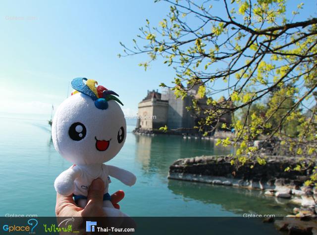 ขอถ่ายภาพเป็นที่ระลัก...Choowap in Chateua de Chillon