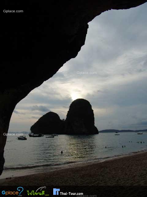 I myself loved to take a picture of the beach, esp from the inner cave.
