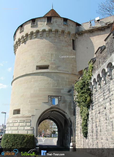 Luegisland Tower  =  'Look Toward The Land' or watchtower, situated by the Reuss river, with 52.6 meters of the height, probably built before 1300.