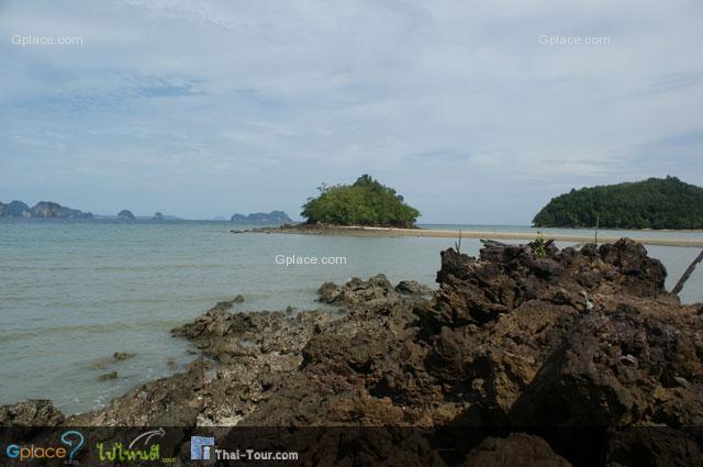 โชดหินที่หาดท่าเขา...และเกาะนก