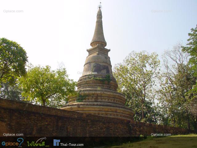 old chedi (pagoda)
