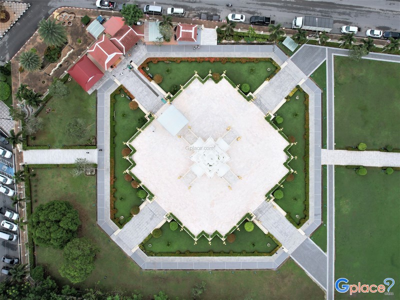 Mueang Surat Thani City Pillar Shrine