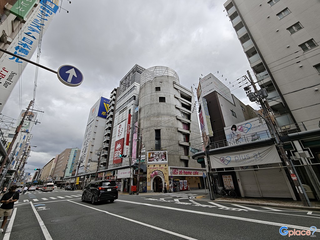 日本橋でんでんタウン