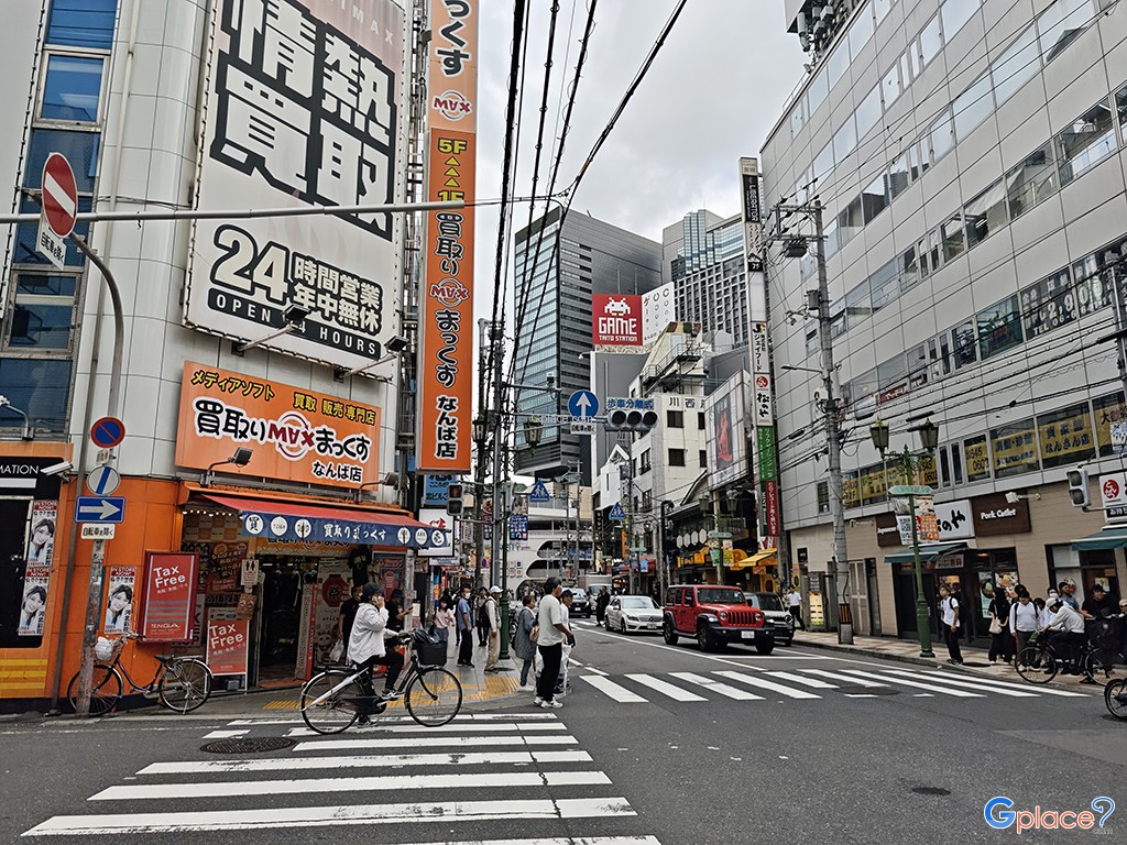 日本橋でんでんタウン