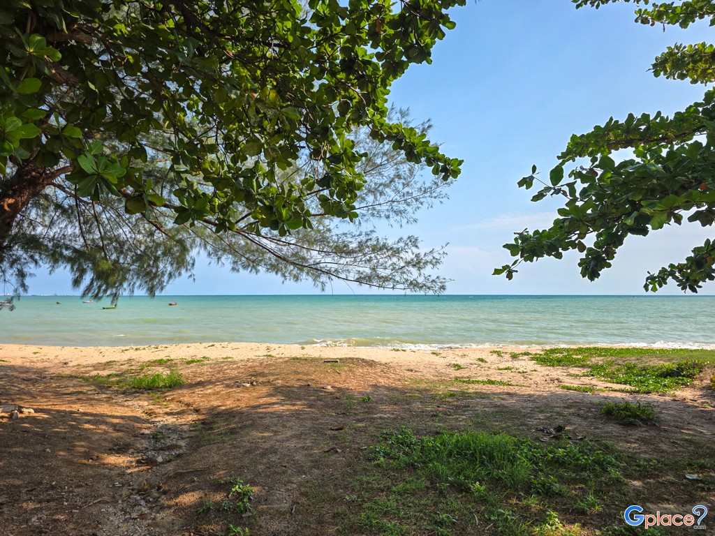 Payoon and Pala Beach