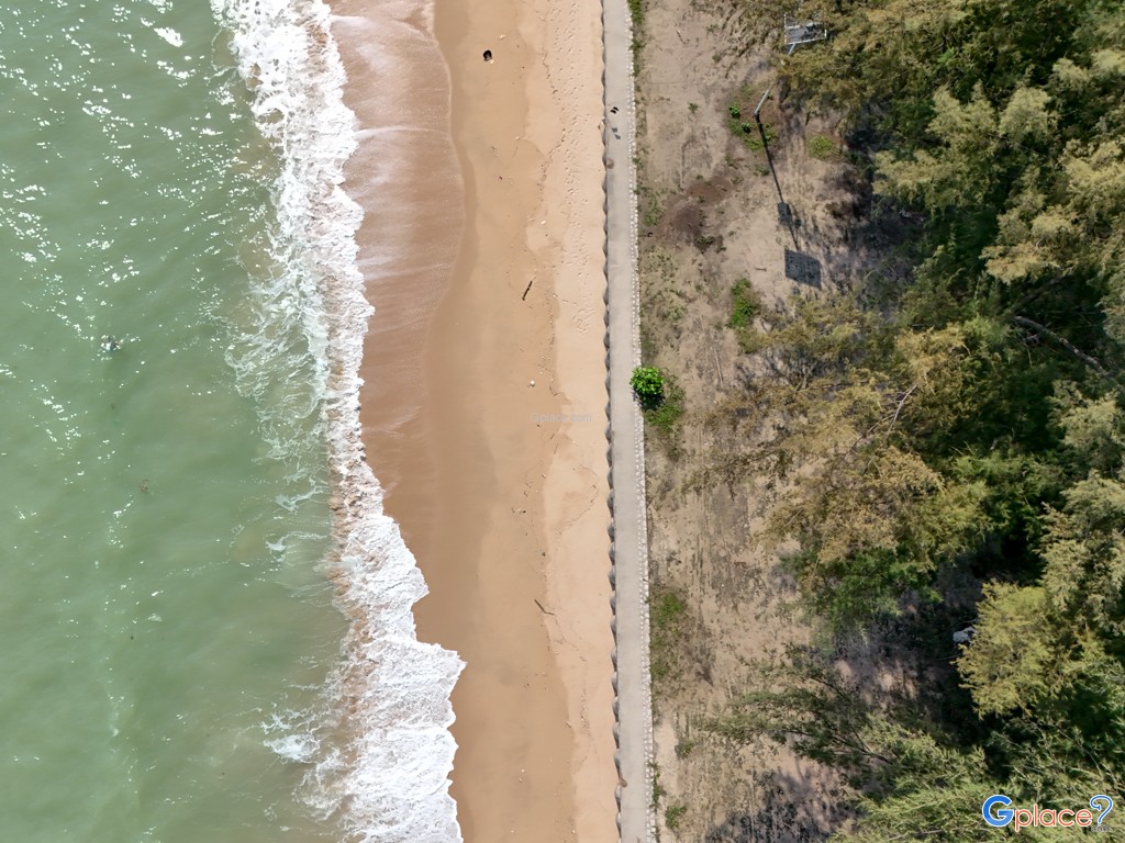 Payoon and Pala Beach