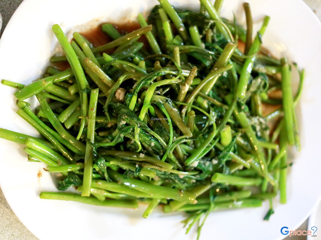 ภวัตส้มตำไก่ย่าง