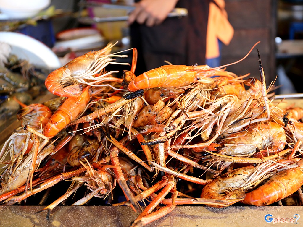 ภวัตส้มตำไก่ย่าง