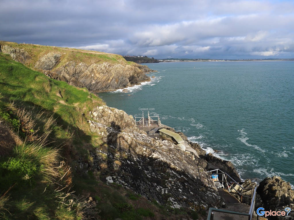 Newtown and Guillamene Swimming Coves