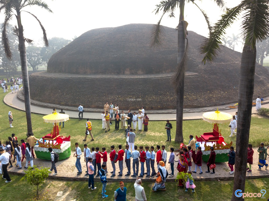 Stupa de Mahaparinirvana