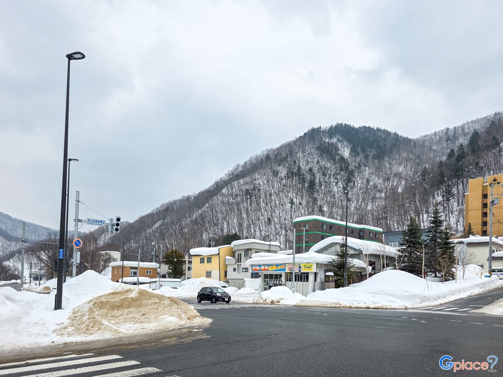 บ่อแช่เท้าทาโร่โนะยุ