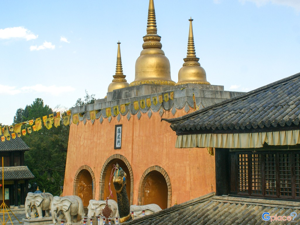 โรงถ่ายภาพยนตร์แปดเทพอสูรมังกรฟ้า