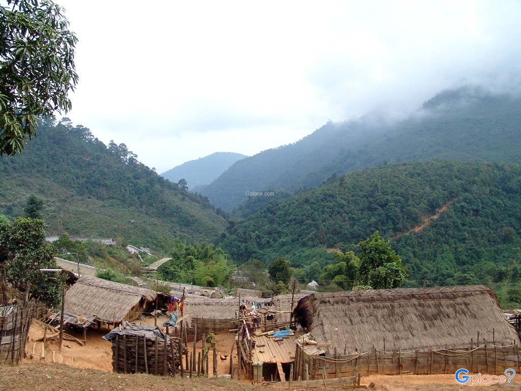 Khop Dong Village