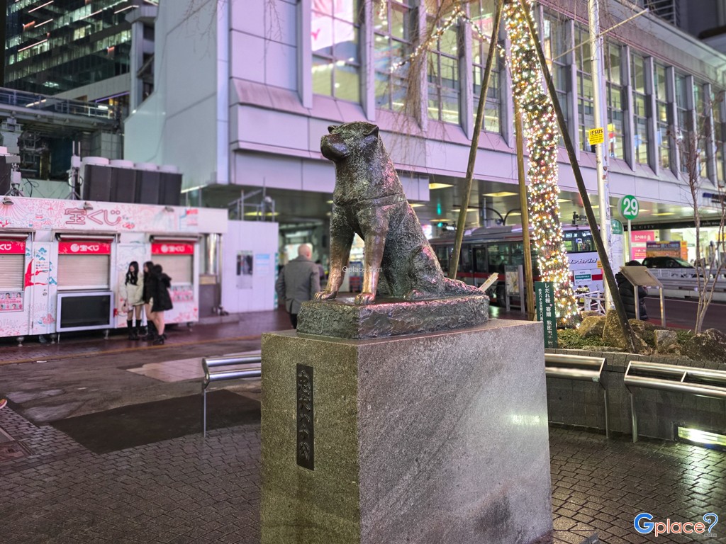 Hachikō Statue