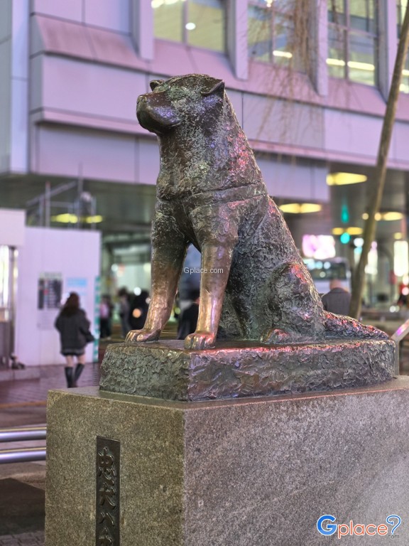 Hachikō Statue