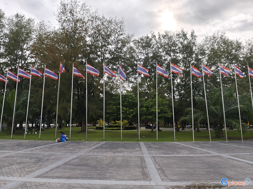 Saphan Hin Phuket Bay