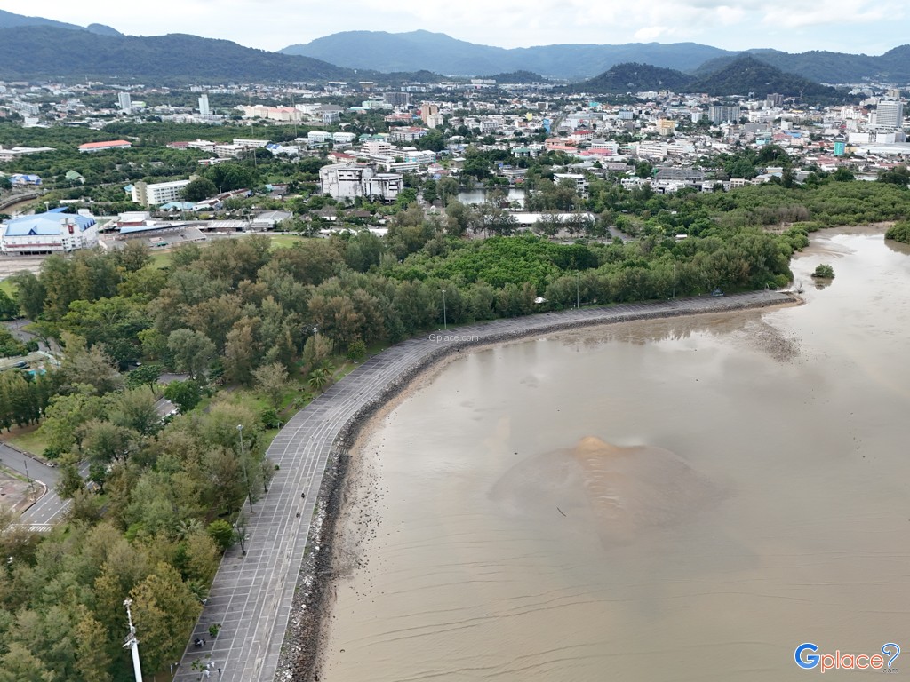 Saphan Hin Phuket Bay