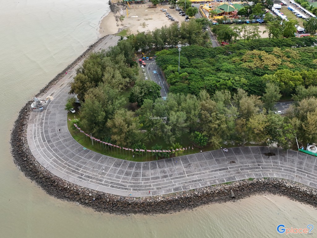 Saphan Hin Phuket Bay