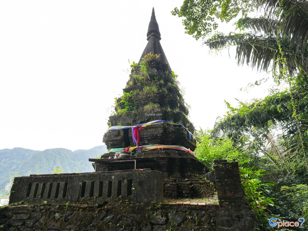 เจดีย์เขาล้างบาศ