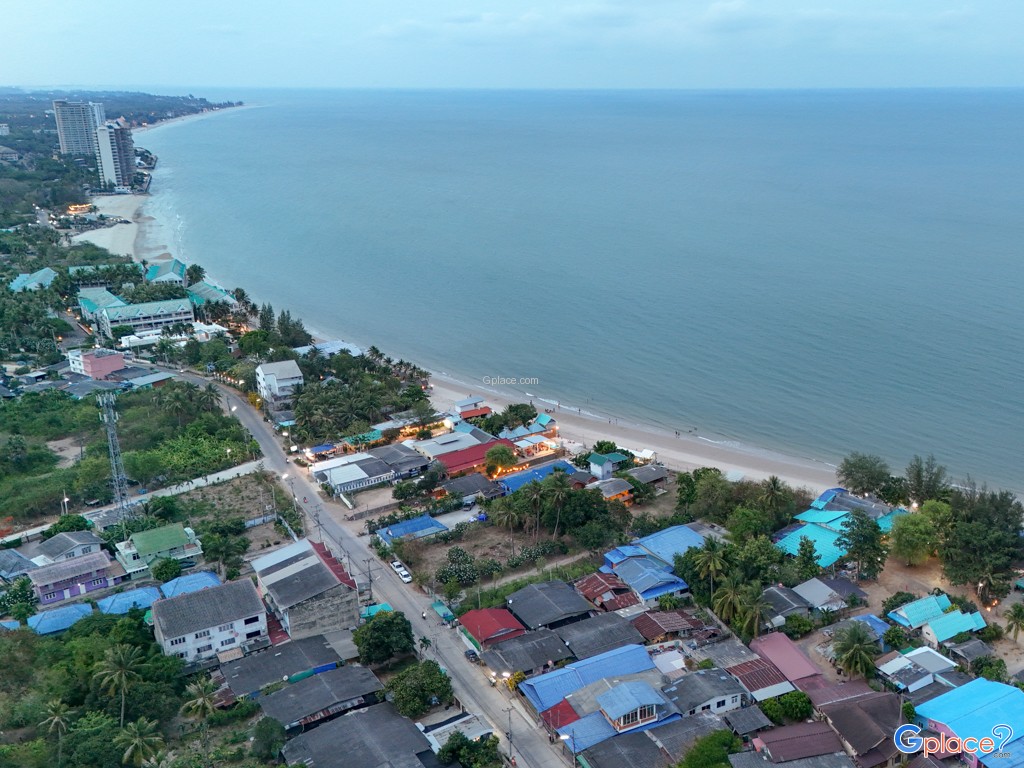 Bang Ket Beach