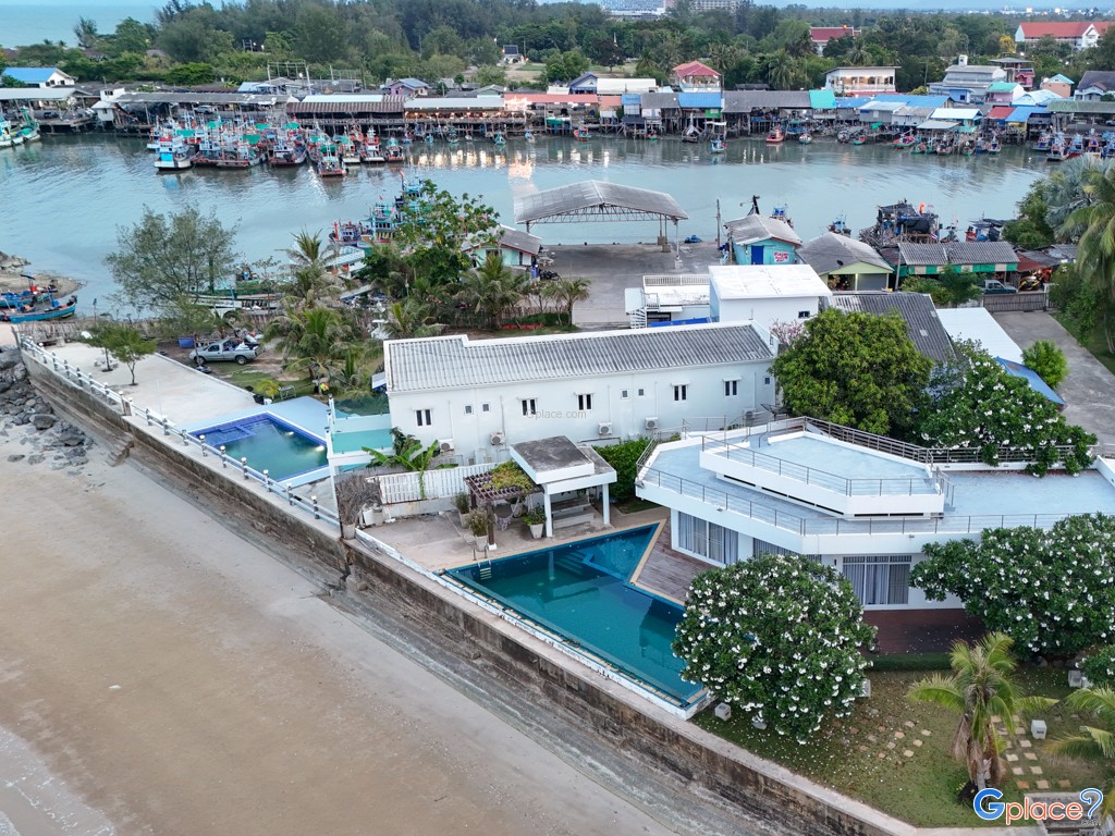 Bang Ket Beach