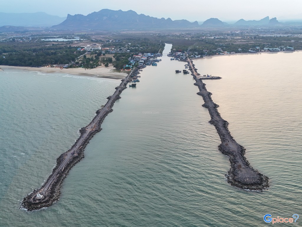 Bang Ket Beach