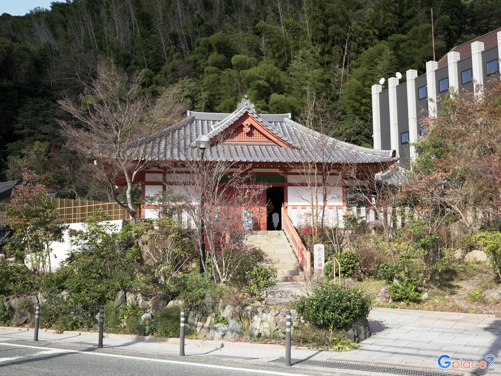 Nanzoin Temple