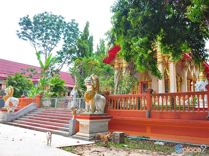 Wat Yothanimit