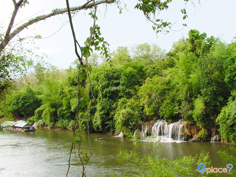 Sai Yok Yai Waterfall
