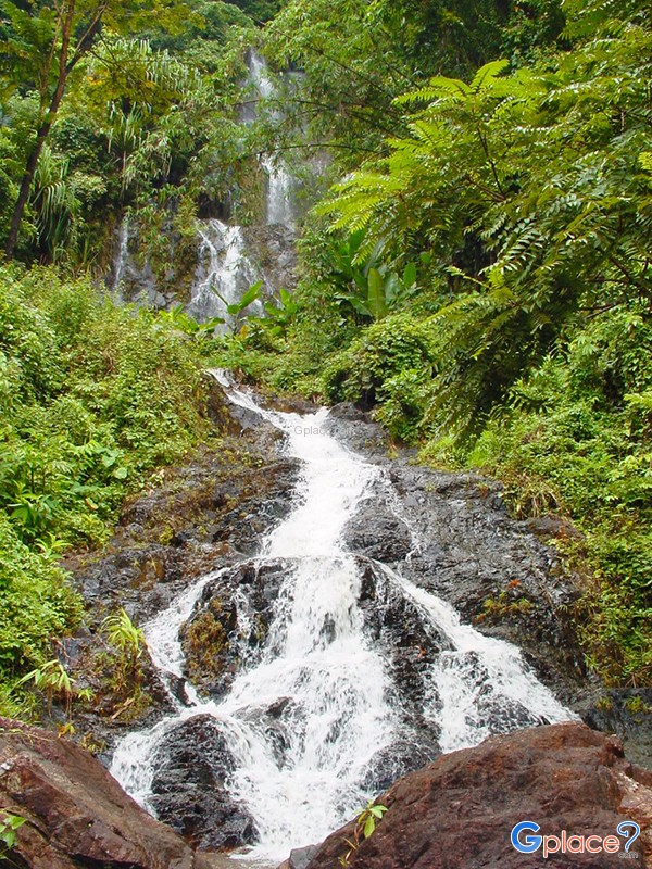 Chum Saeng Waterfall