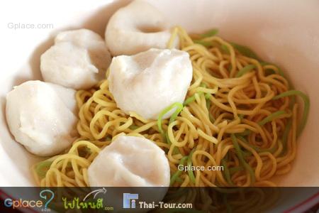 เกาเหลาเลือดหมูเวียงป่าเป้า