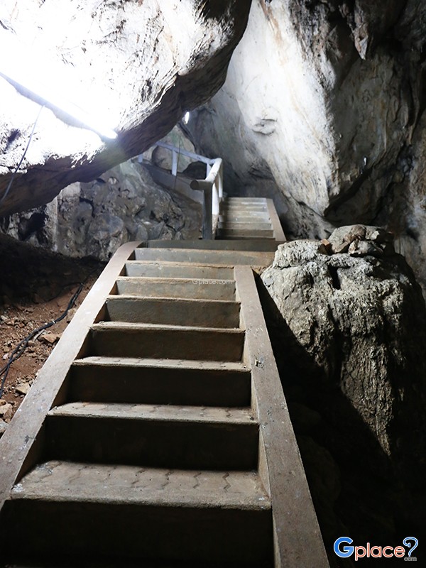 Khuha Sawan Cave