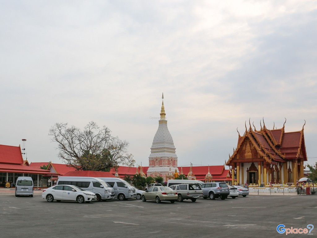 Phra That Renu Nakhon