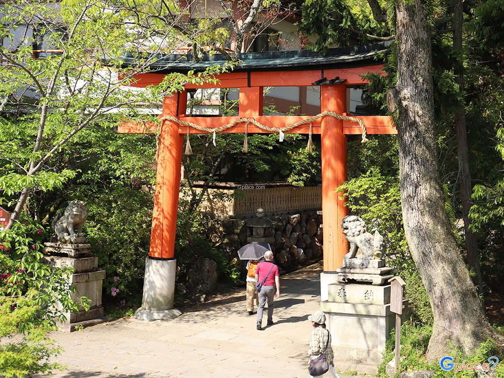 Uji Shrine