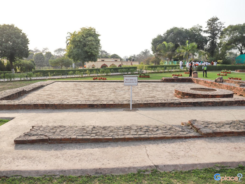 Stupa Dhamekh Sarnath