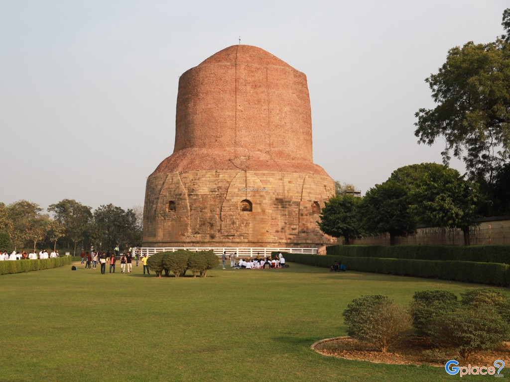 Stupa Dhamekh Sarnath