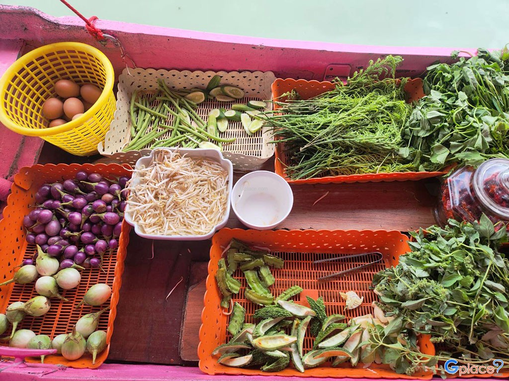 Pink Boat ขนมจีนซีวิว