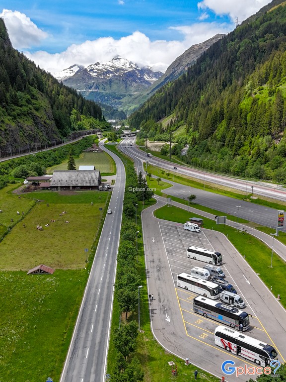 จุดแวะพักรถ ซาน ก็อตตาร์โด ฝั่งใต้