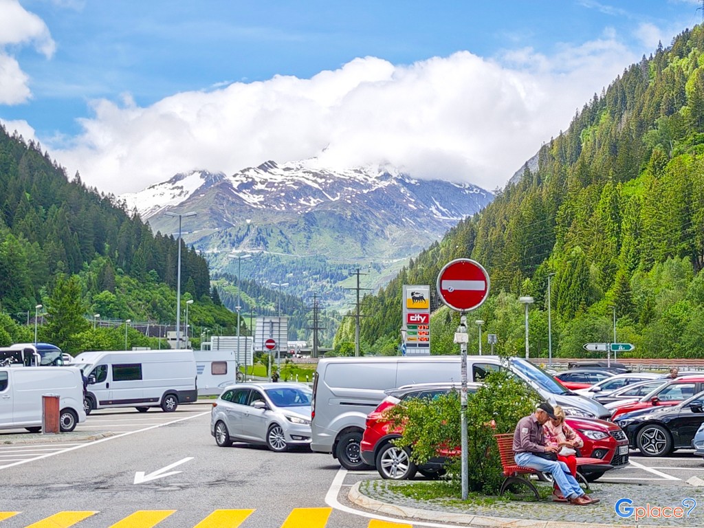 จุดแวะพักรถ ซาน ก็อตตาร์โด ฝั่งใต้