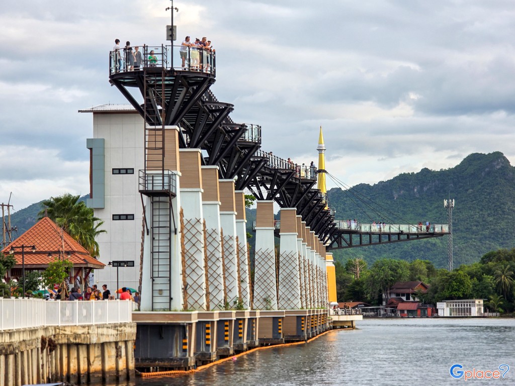 สกายวอล์คเมืองกาญจนบุรี