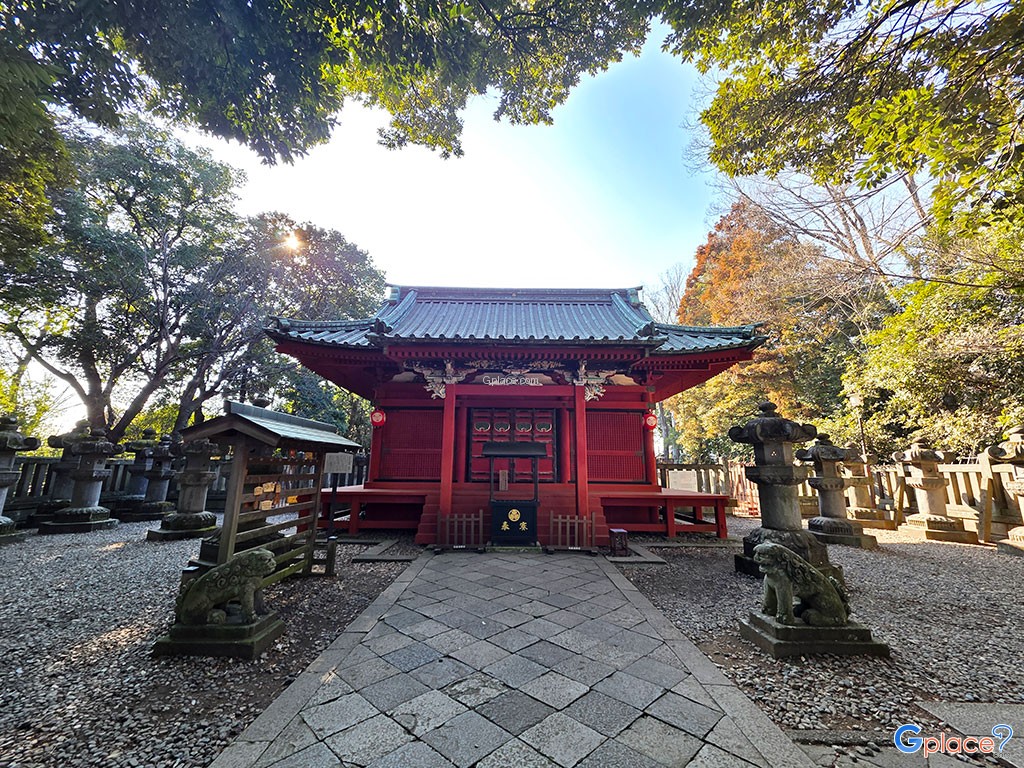 ศาลเจ้าเซ็มบะโทโชกู