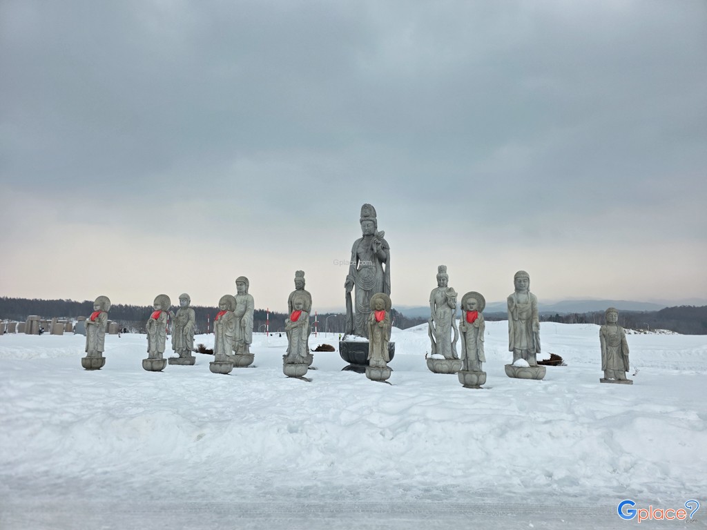 Makomanai Takino Cemetery