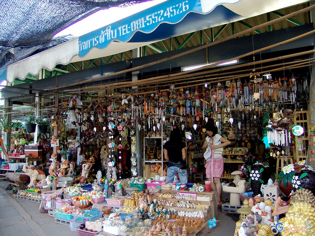 Thonburi Market