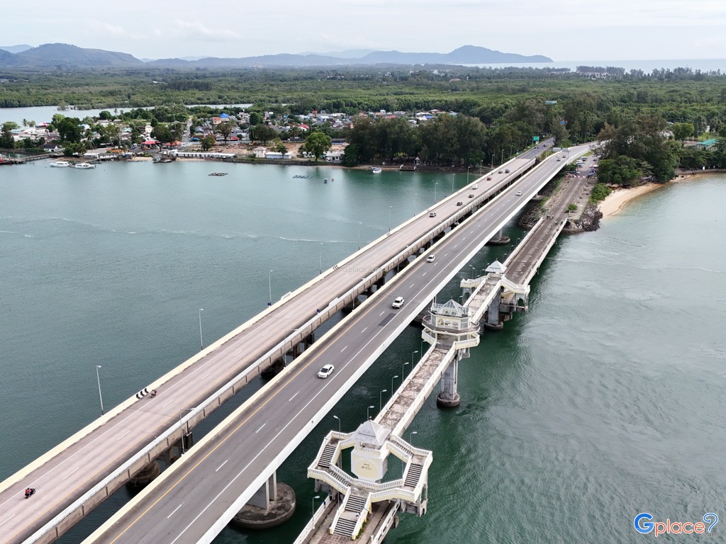 Sarasin Bridge